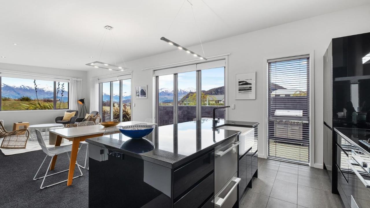 Infinity And Beyond Villa Wanaka Exterior photo