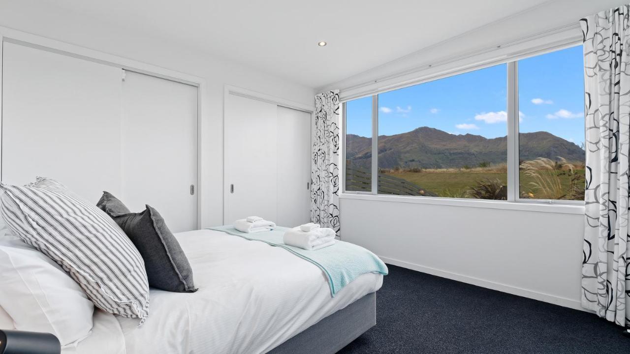 Infinity And Beyond Villa Wanaka Exterior photo